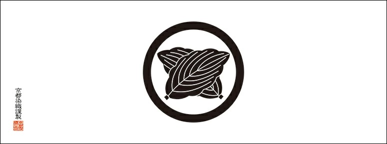 【柏（かしわ）】丸に三つ柏/丸に蔓柏/丸に抱き柏/丸に違い柏